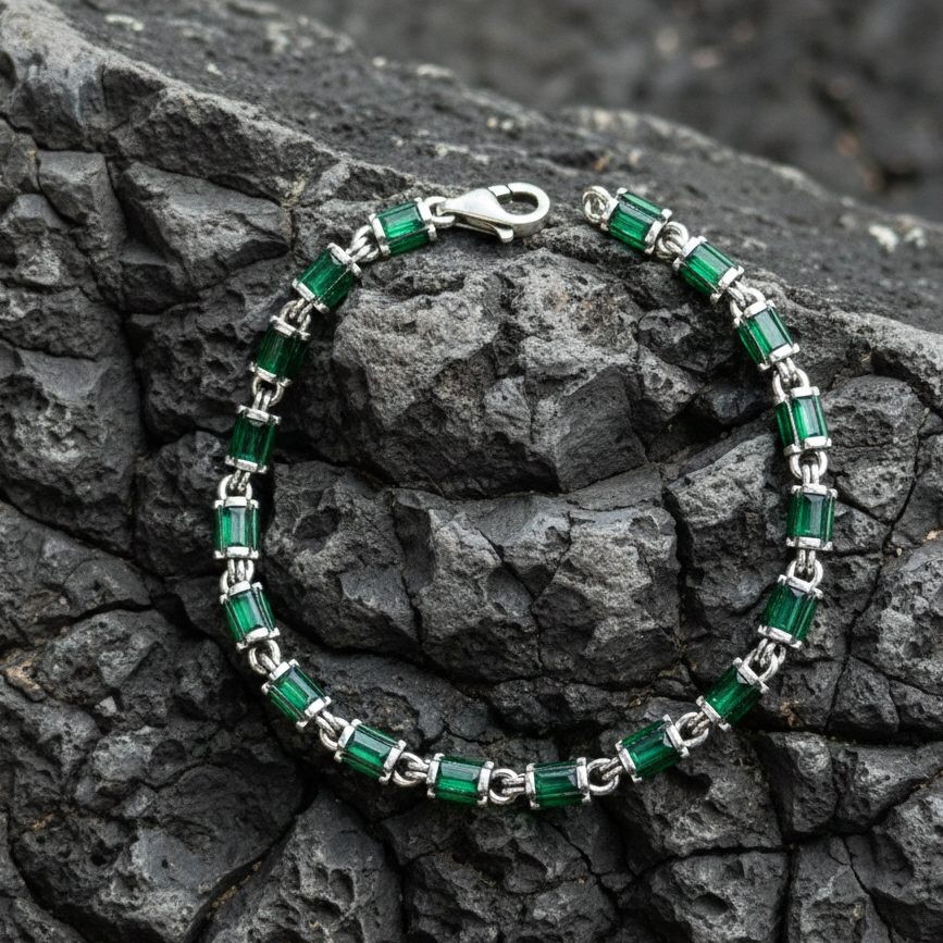 Pulsera de eslabones de cadena hecha a mano para hombre con piedra preciosa de esmeralda verde