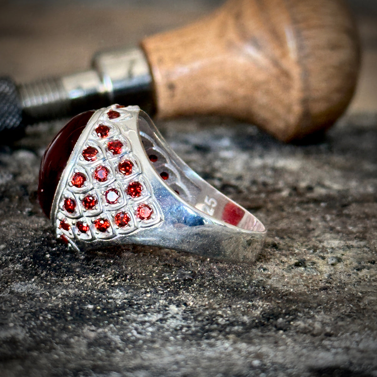 Silver Round Red Agate ( Aqeeq ) Gemstone Man Ring