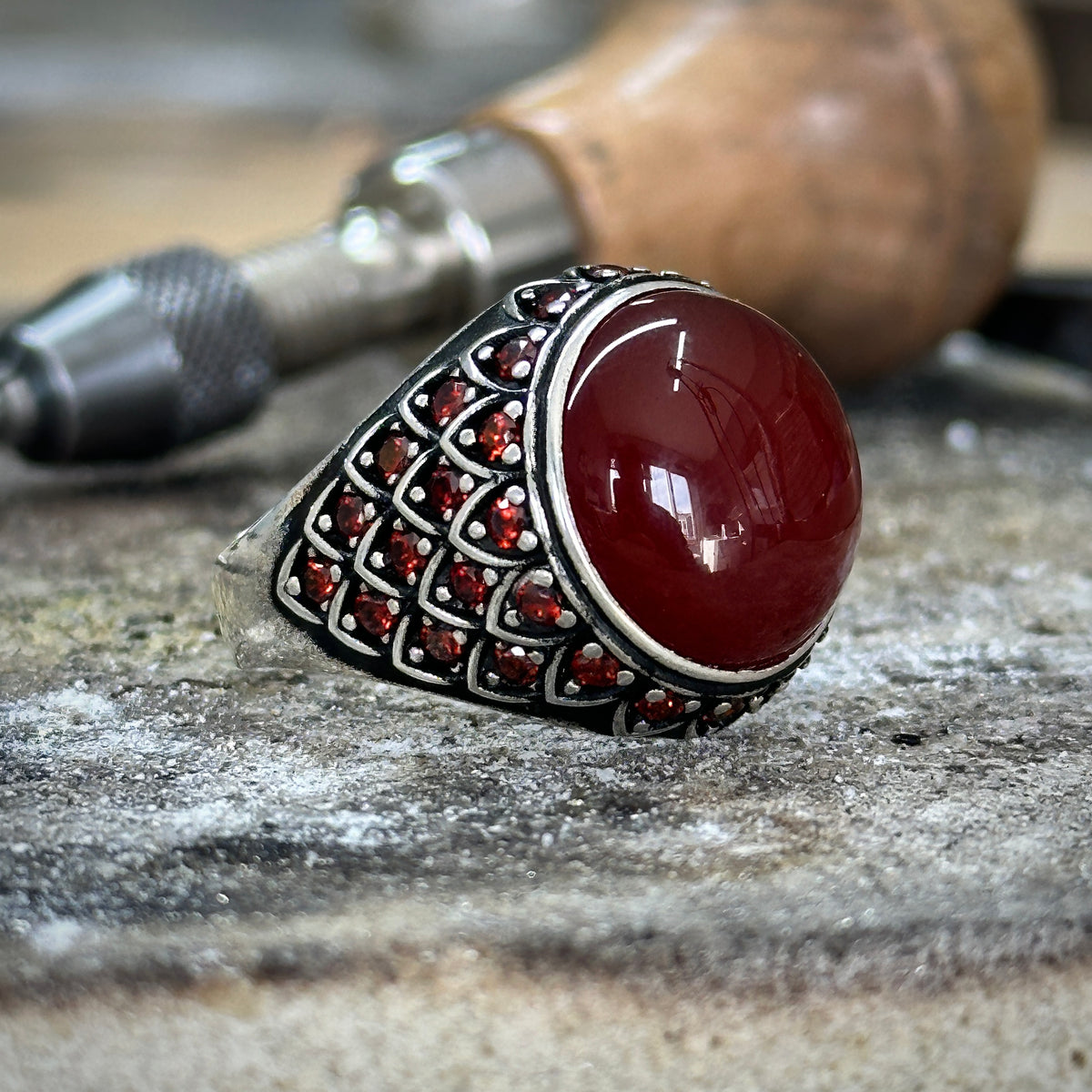 Men Handmade Round Agate ( Aqeeq ) Gemstone Micro Stone Ring