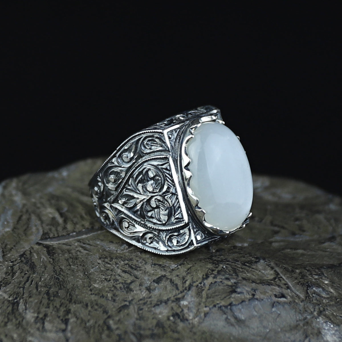 Men Handmade Natural Moonstone Gemstone Engraved Silver Ring