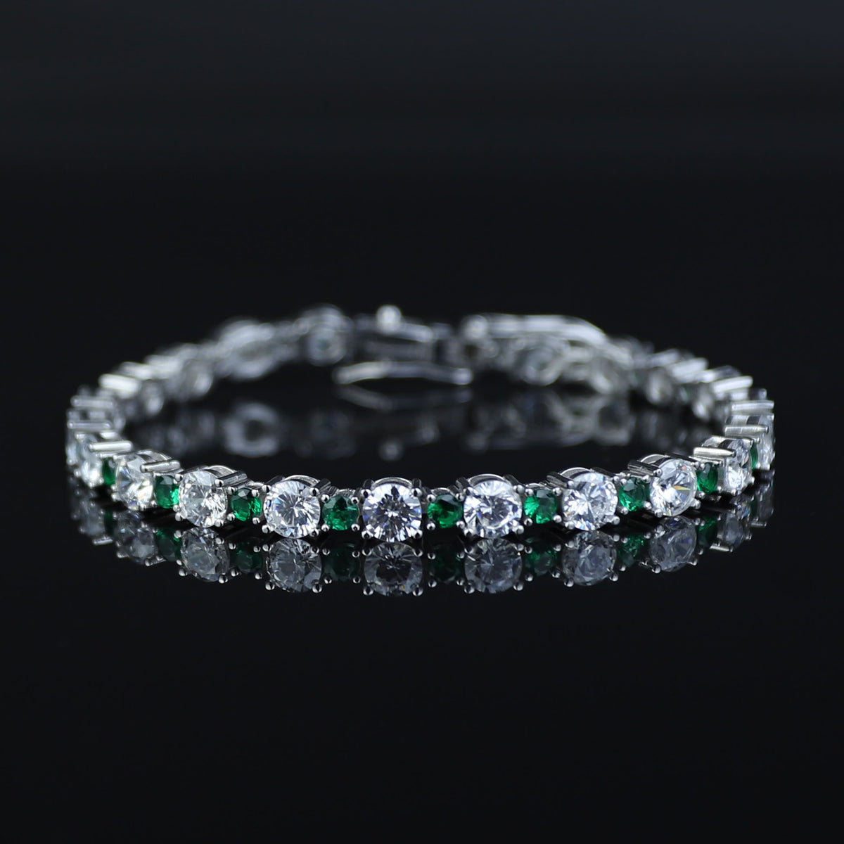 925 Men Silver Emerald Diamond Bracelet, Luxury Green Tennis Chain Bracelet, Men Emerald Diamond Tennis Bracelet, Elegant Bracelet
