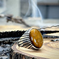 Anillo de plata hecho a mano con piedras preciosas de ojo de tigre turco para hombre