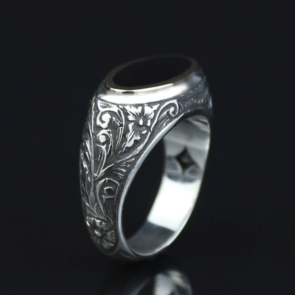 925 Sterling Silver Black Onyx Ring for Men, Vintage Oval Black Stone Signet Ring, Engraved  Style Statement Ring, Intricate Floral Side Design