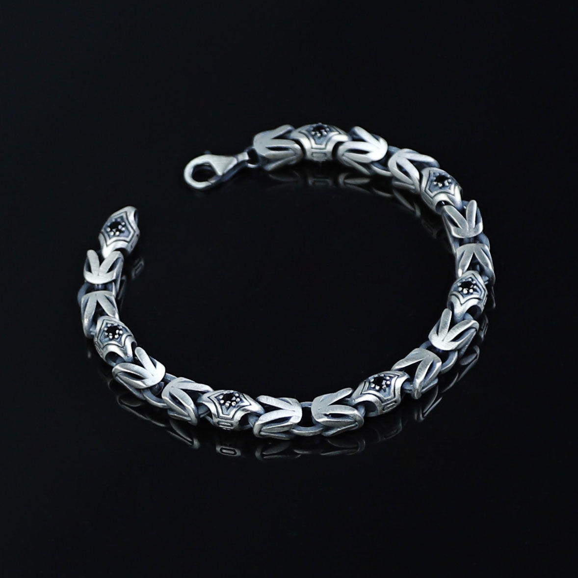 Men Silver 10MM Round Onyx Gemstone Byzantine Chain Bracelet