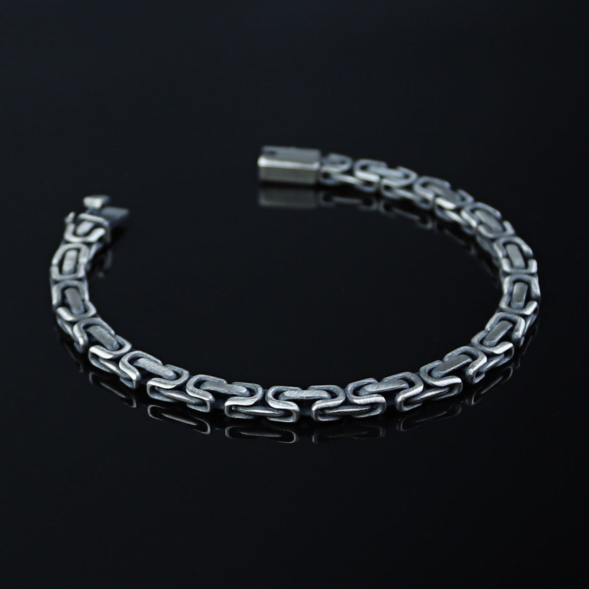 925 Sterling Silver Byzantine Heavy Chain Elegant Men Bracelet