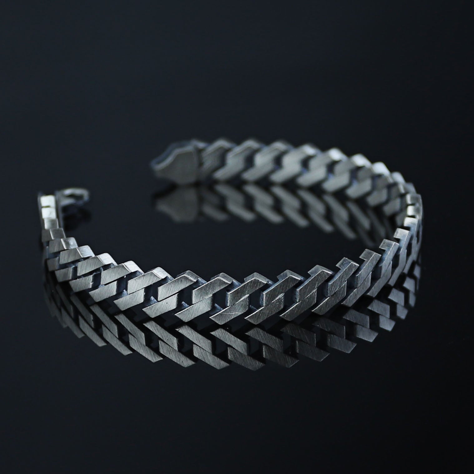 Pulsera de plata de ley con cadena cubana oxidada para hombre