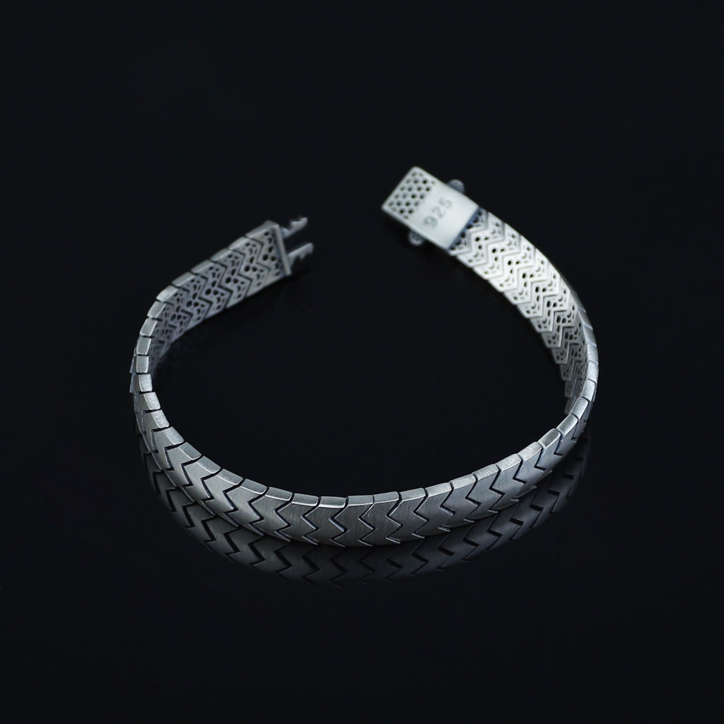 Men Silver Snake Gourmet 10mm Chain Bracelet