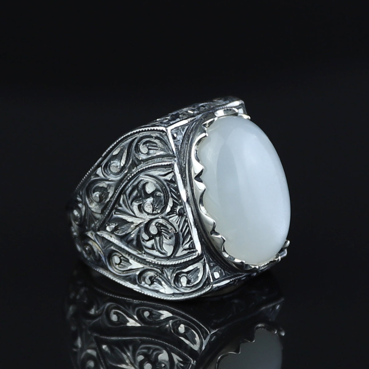 Men Handmade Natural Moonstone Gemstone Engraved Silver Ring