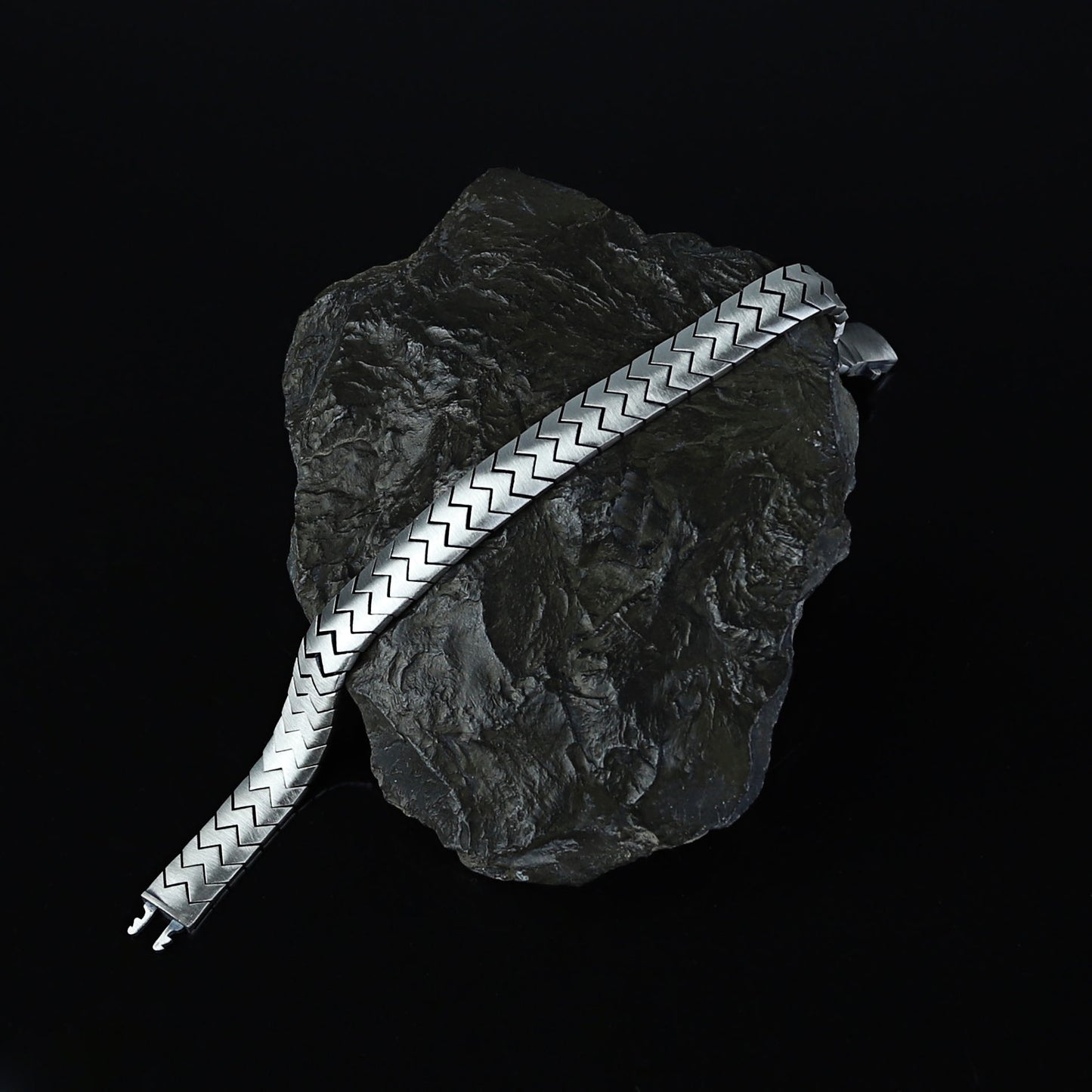 Men Silver Snake Gourmet 10mm Chain Bracelet