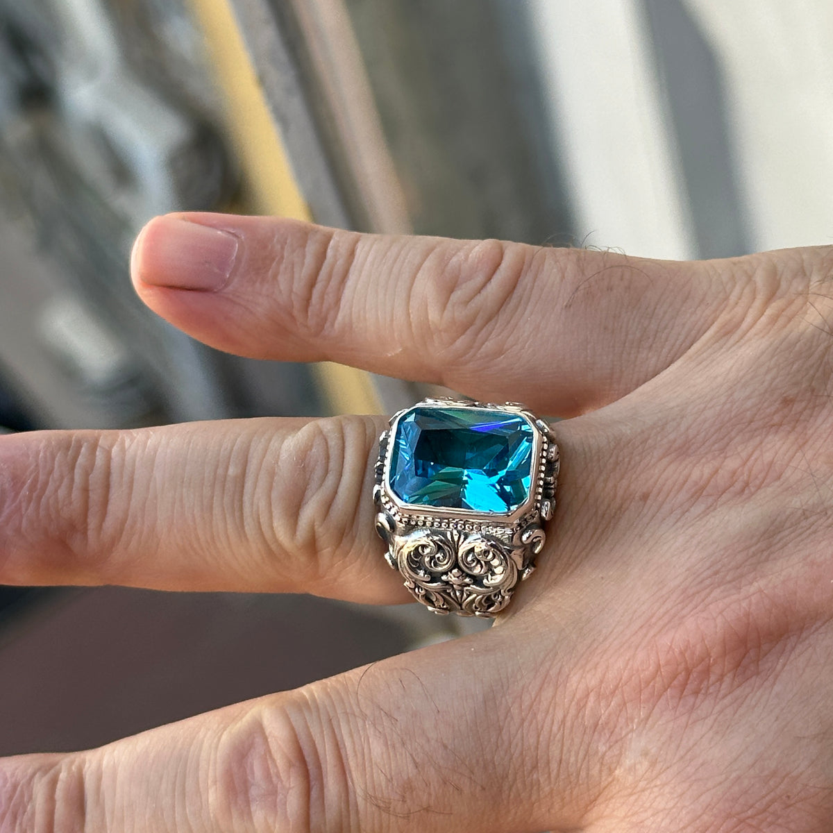 Anillo de plata hecho a mano con aguamarina grabada para hombre (Envío exprés) 