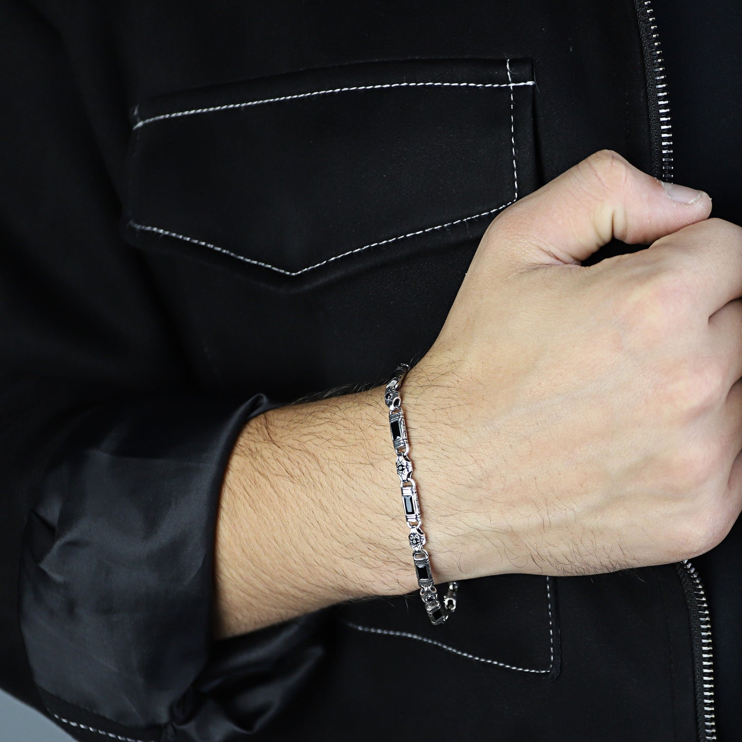 Men Silver Engraved Onyx Gemstone Byzantine Chain