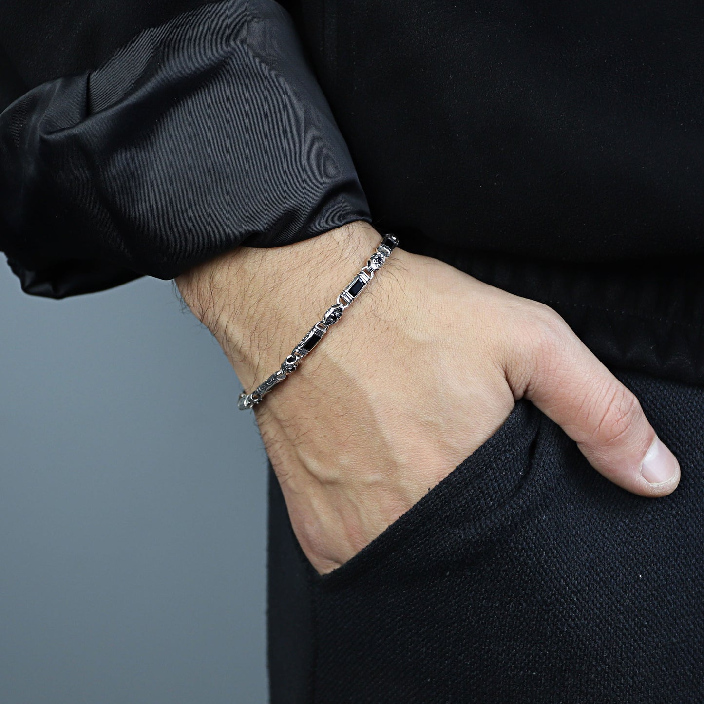 Men Silver Engraved Onyx Gemstone Byzantine Chain