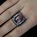 Anillo grabado a mano para hombre con piedra preciosa ojo de tigre púrpura