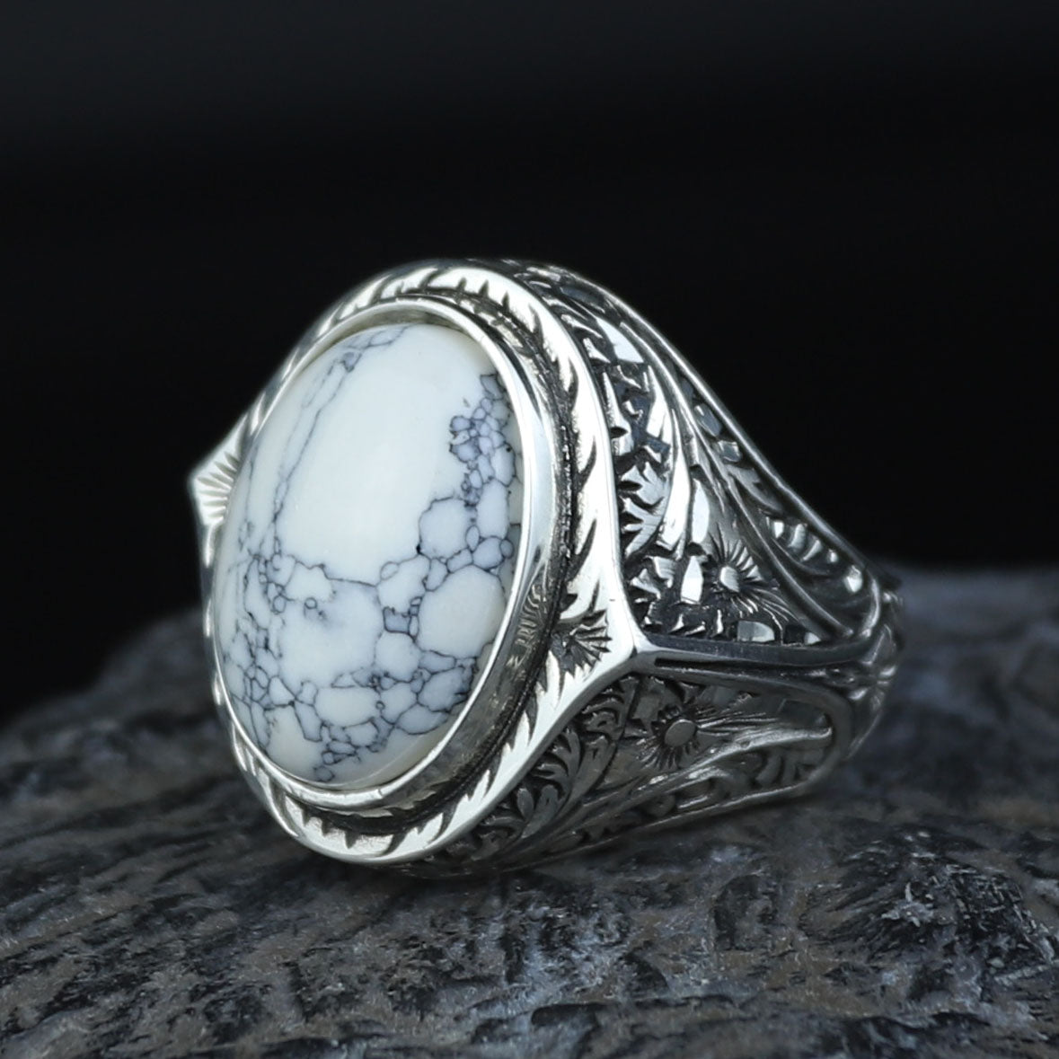 Men Silver White Turquoise Ring, Natural White Turquoise Engraved Ring, Oval Turquoise Sterling Silver Men Ring, 925k Sterling Silver Ring
