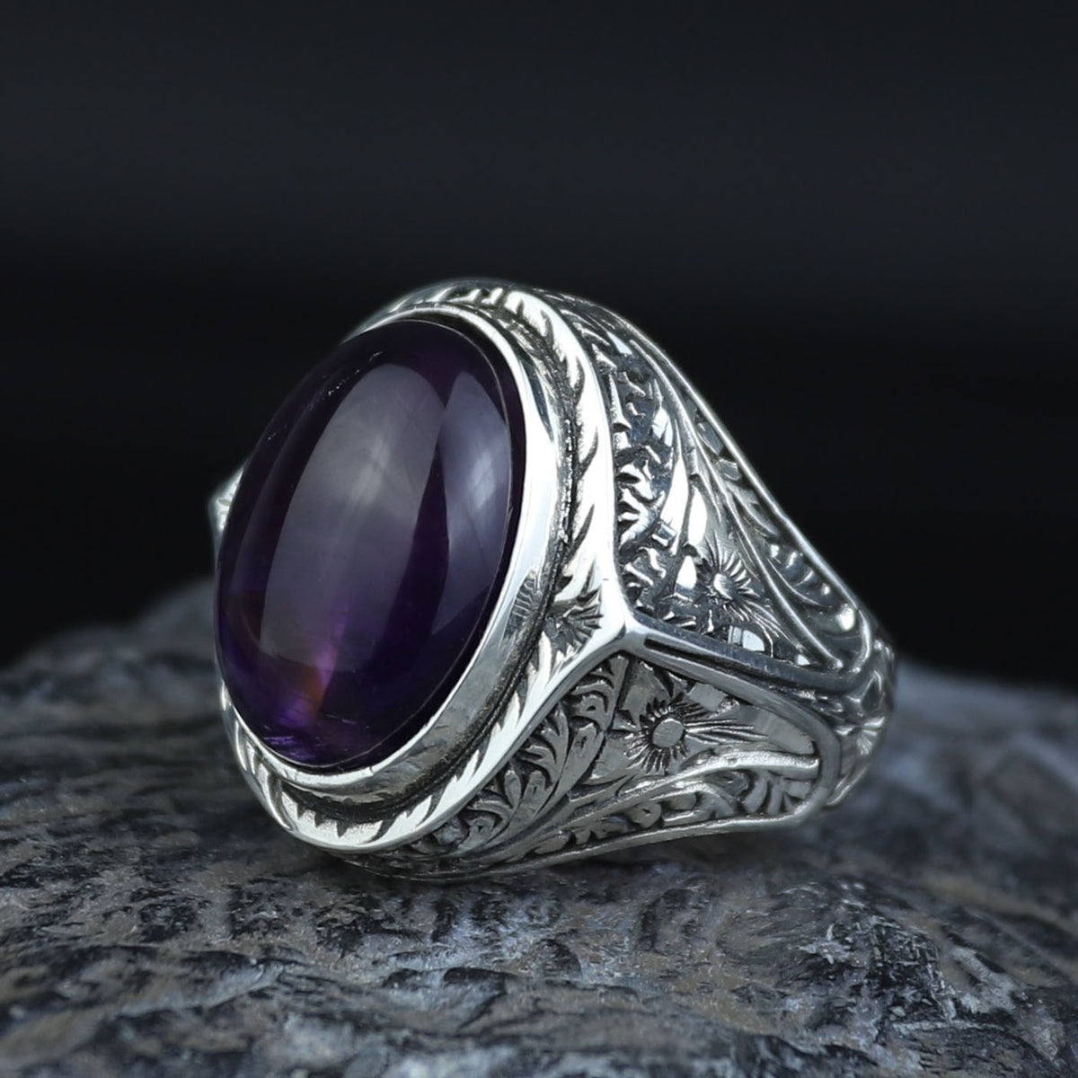 Men Silver Natural Amethyst Ring, Engraved Hanmdade Amethyst Ring, Handmade Engraved Ring, Purple Gemstone Ring, Vintage Silver Ring
