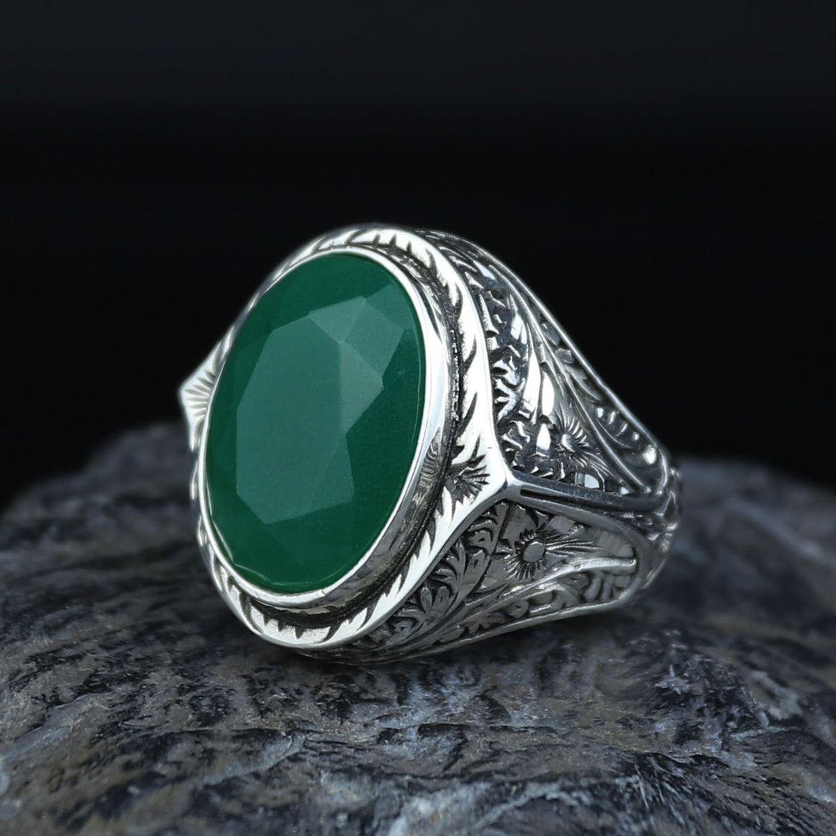 925 Silver Men Emerald Gemstone Ring, Handmade Engraved Men Ring, Green  Stone Men Ring, Father Day Gift, Husband Gift, 925k Silver
