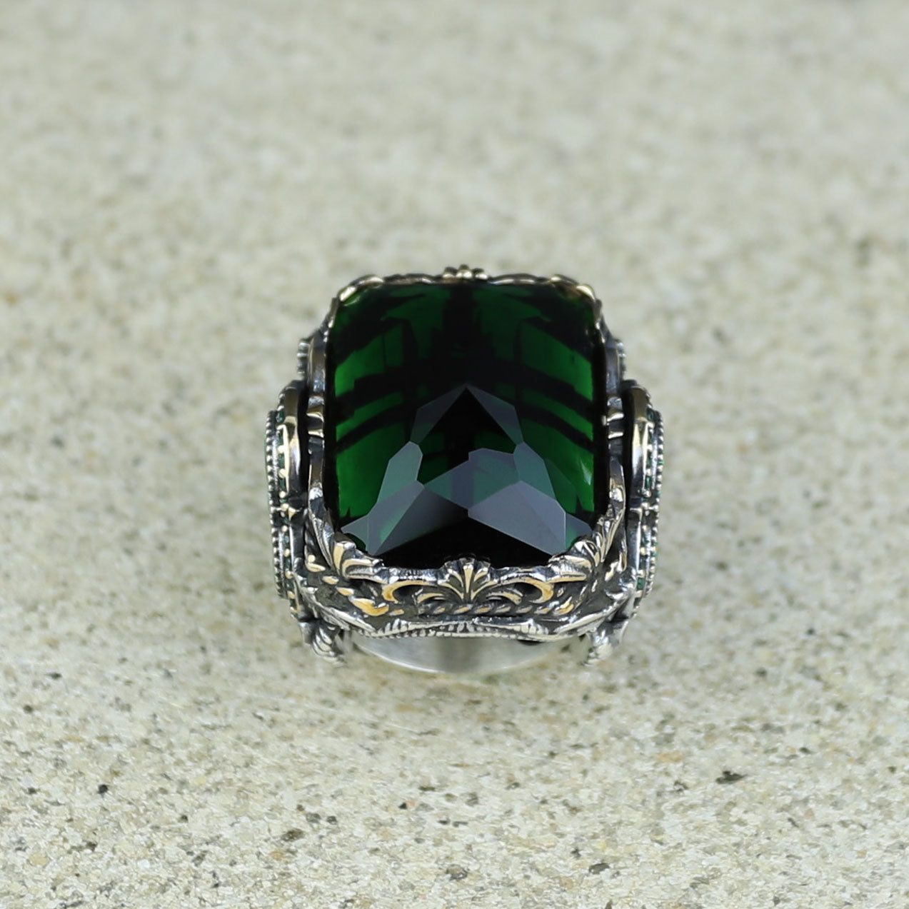 Men Handmade Large Green Emerald Gemstone Silver Ring