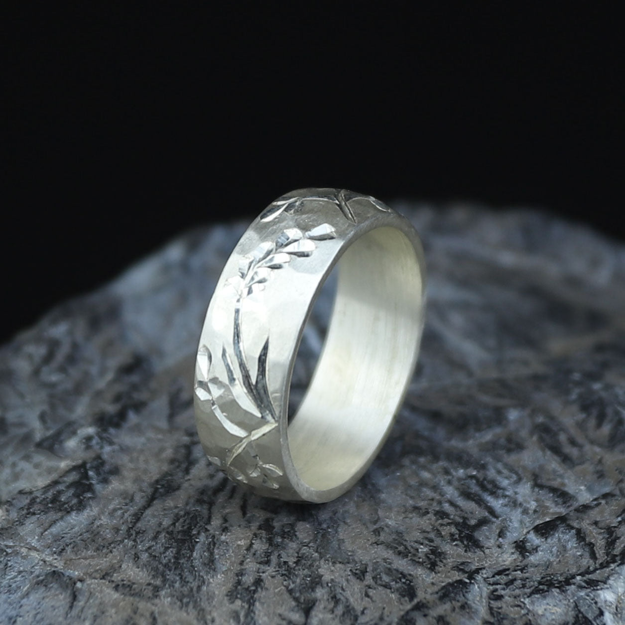 925 Silver Floral Engraved Ring, Nature Inspired Engraved Silver Ring, Handmade Turkish Jewelry, Vintage Hammered Band Ring, Wide Band Ring
