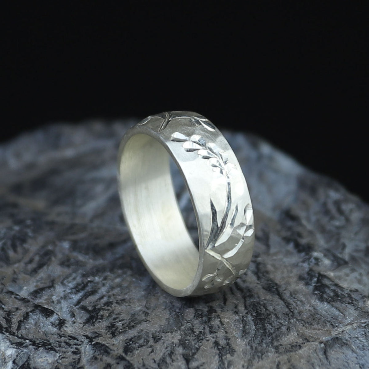 925 Silver Floral Engraved Ring, Nature Inspired Engraved Silver Ring, Handmade Turkish Jewelry, Vintage Hammered Band Ring, Wide Band Ring