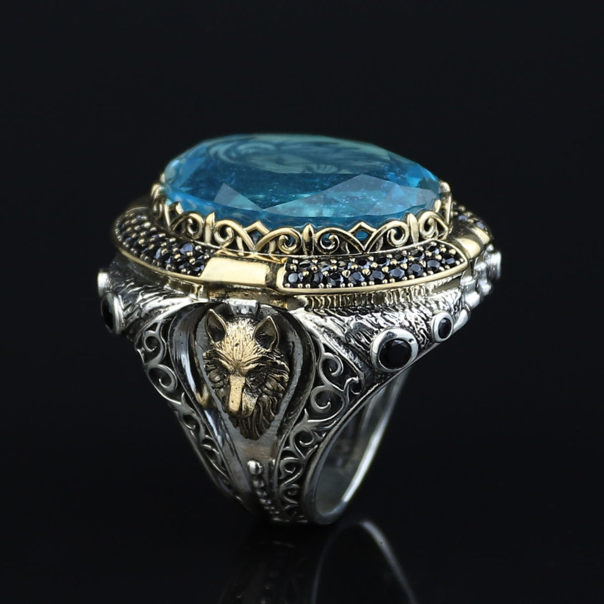 Silver Aquamarine Stone Leon Signet Ring, Wolf Figured Signet Ring, King Leon Signet Ring, Large Silver Ring, Blue Stone Men Ring