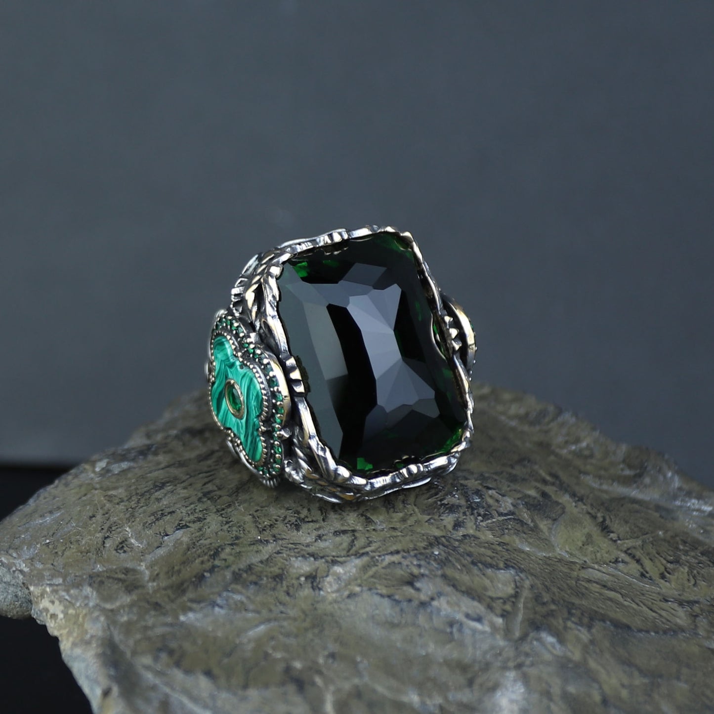 Men Handmade Large Green Emerald Gemstone Silver Ring