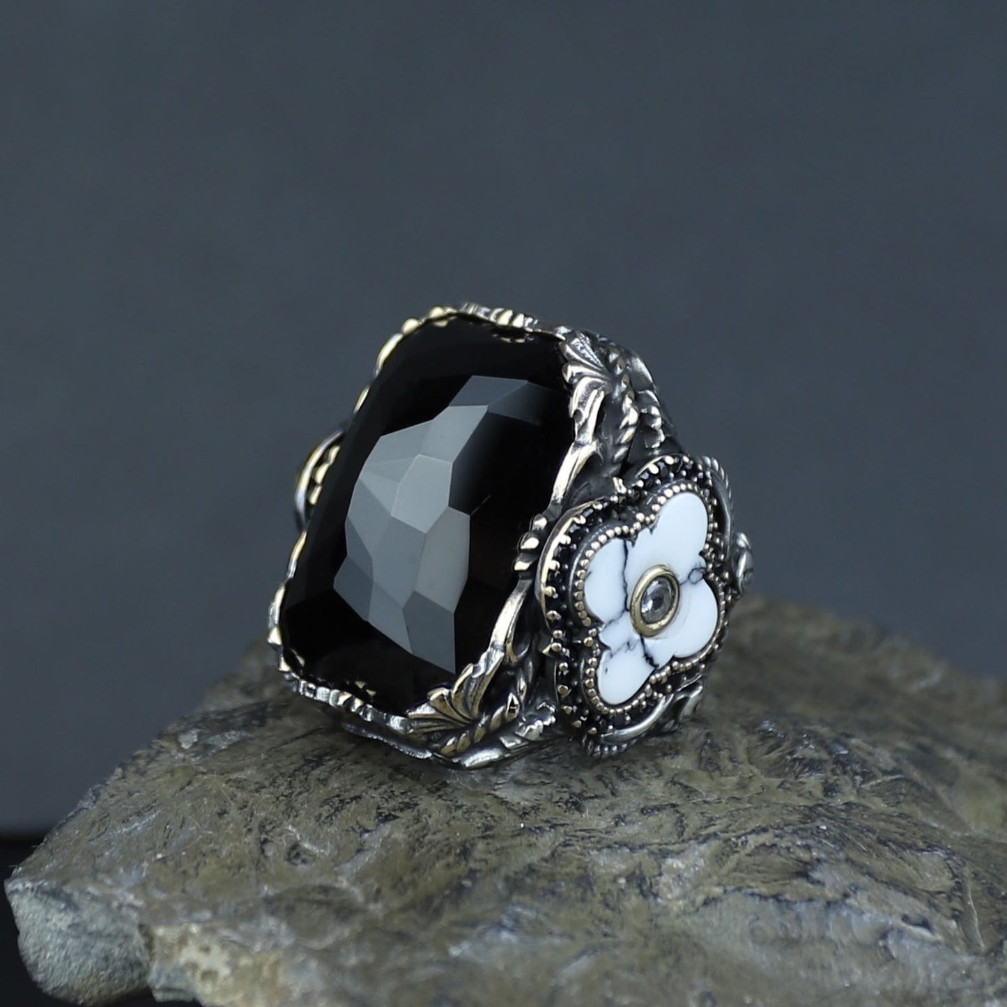 Men Handmade Large Square Onyx Gemstone Ring