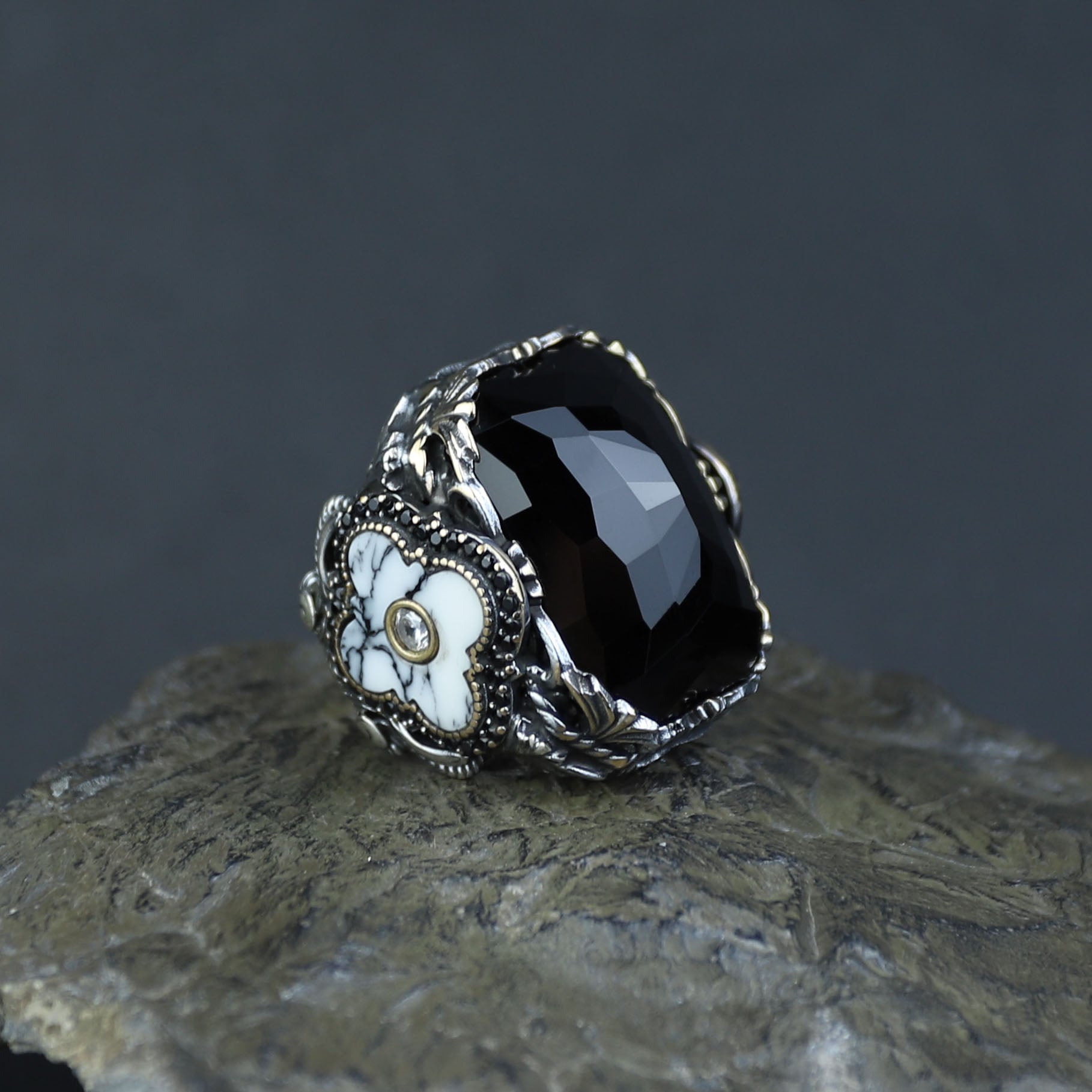 Men Handmade Large Square Onyx Gemstone Ring