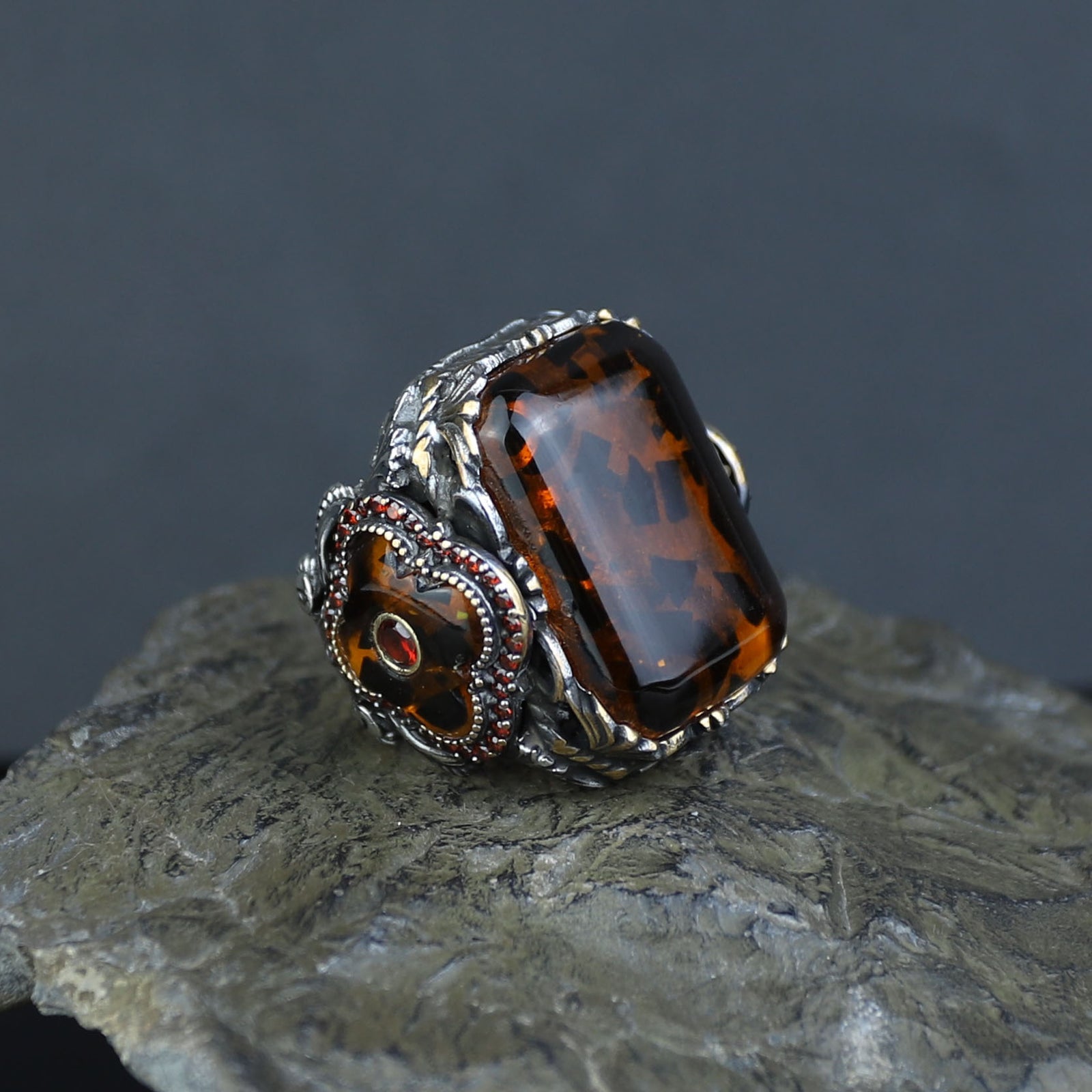 Men Handmade Ottoman Style Large Natural Amber Ring