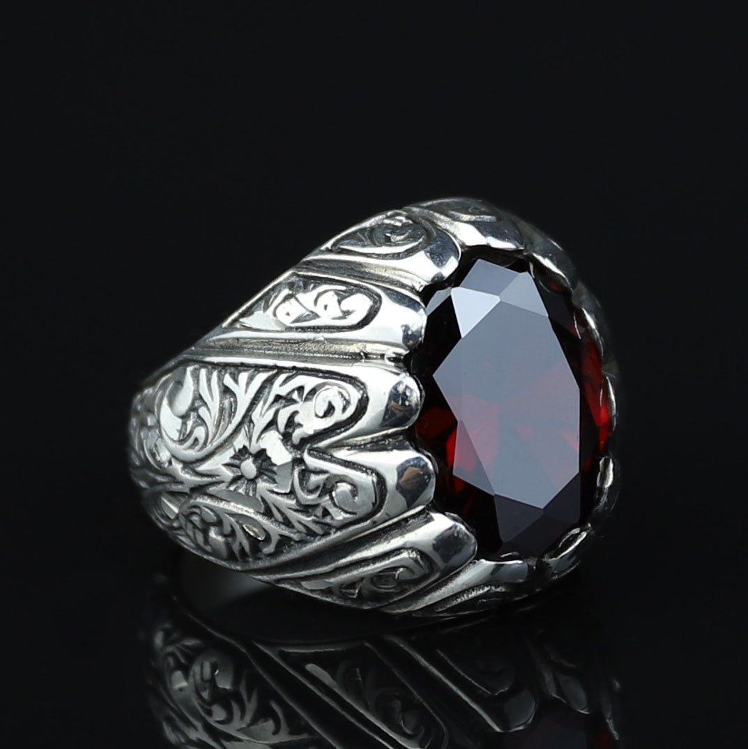 925 Sterling Silver Dark Red Garnet Ring – Vintage Handmade Style