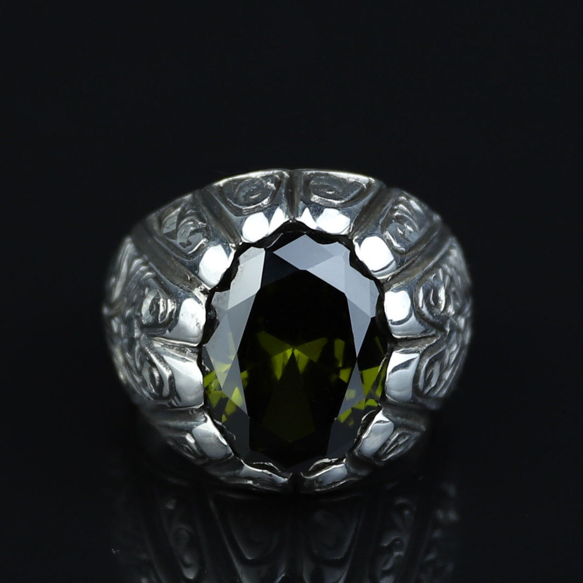 925 Sterling Silver Peridot Ring for Men – Vintage Ottoman Signet Style