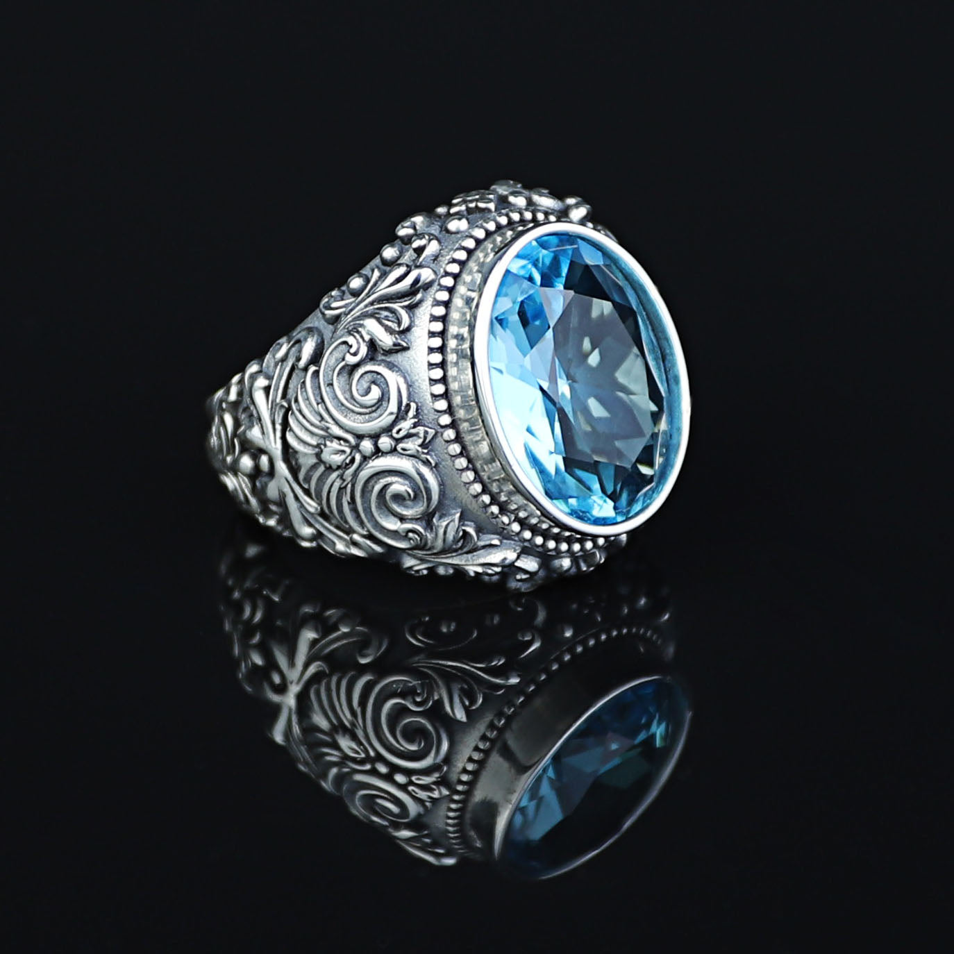 Men Silver Handmade Engraved Aquamarine Gemstone Ring