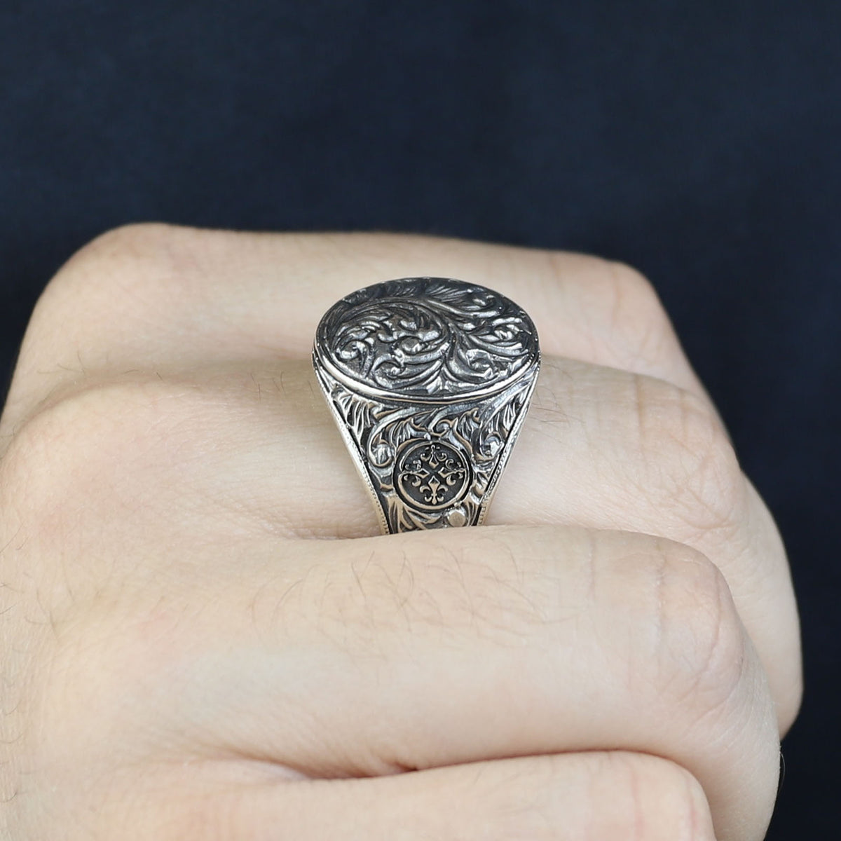 Silver Engraved Gothic Ring, Statement Engraved Signet Ring, Hand Engraved Signet Ring, Unisex Band Ring, 925k Sterling Silver