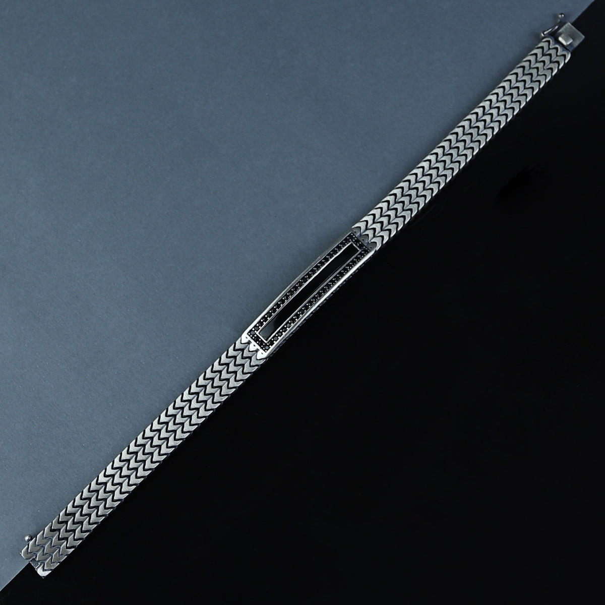 Silver Onyx Gemstone Foxtail 10MM Chain Bracelet