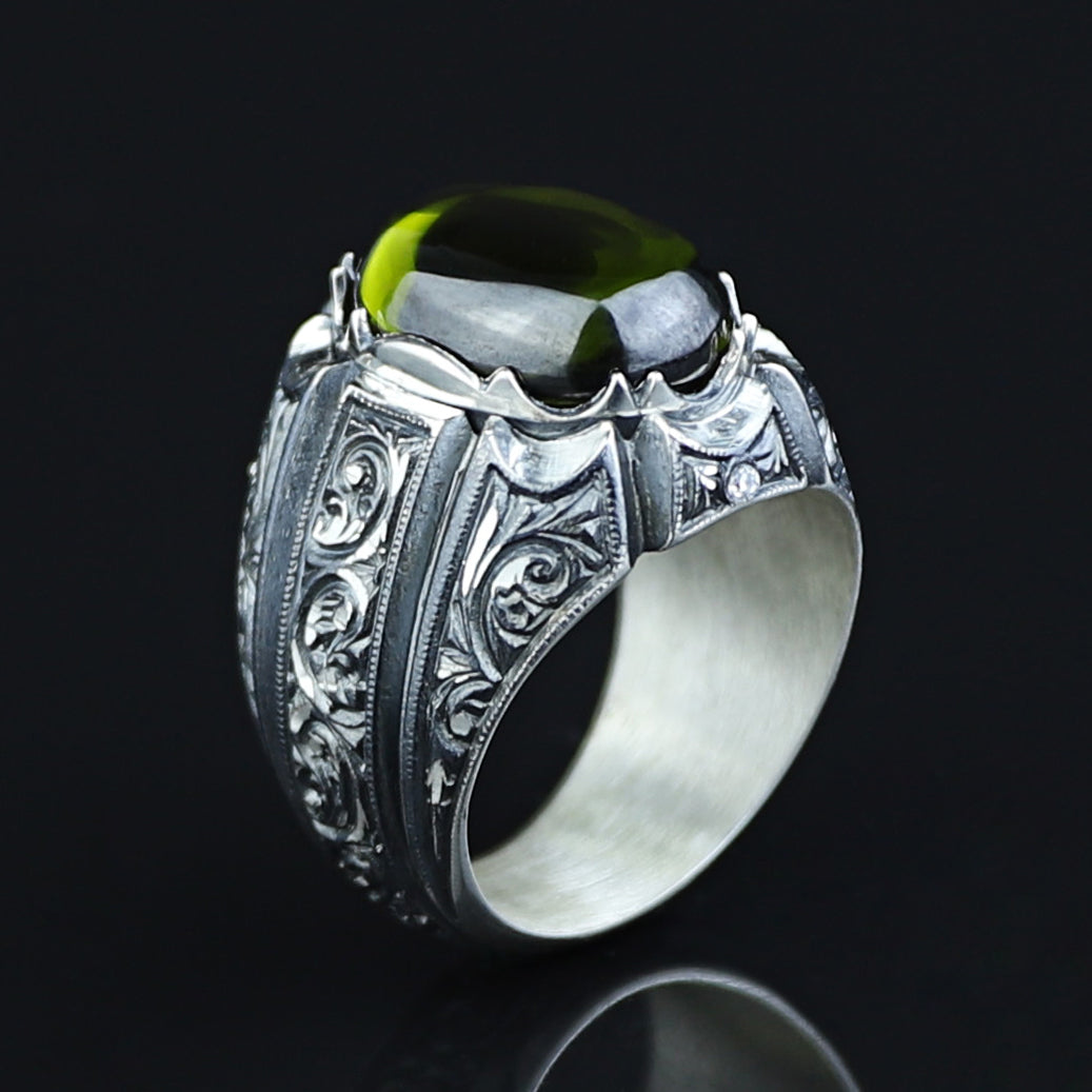925 Sterling Silver Men Oval Peridot Gemstone Ottoman Style Ring