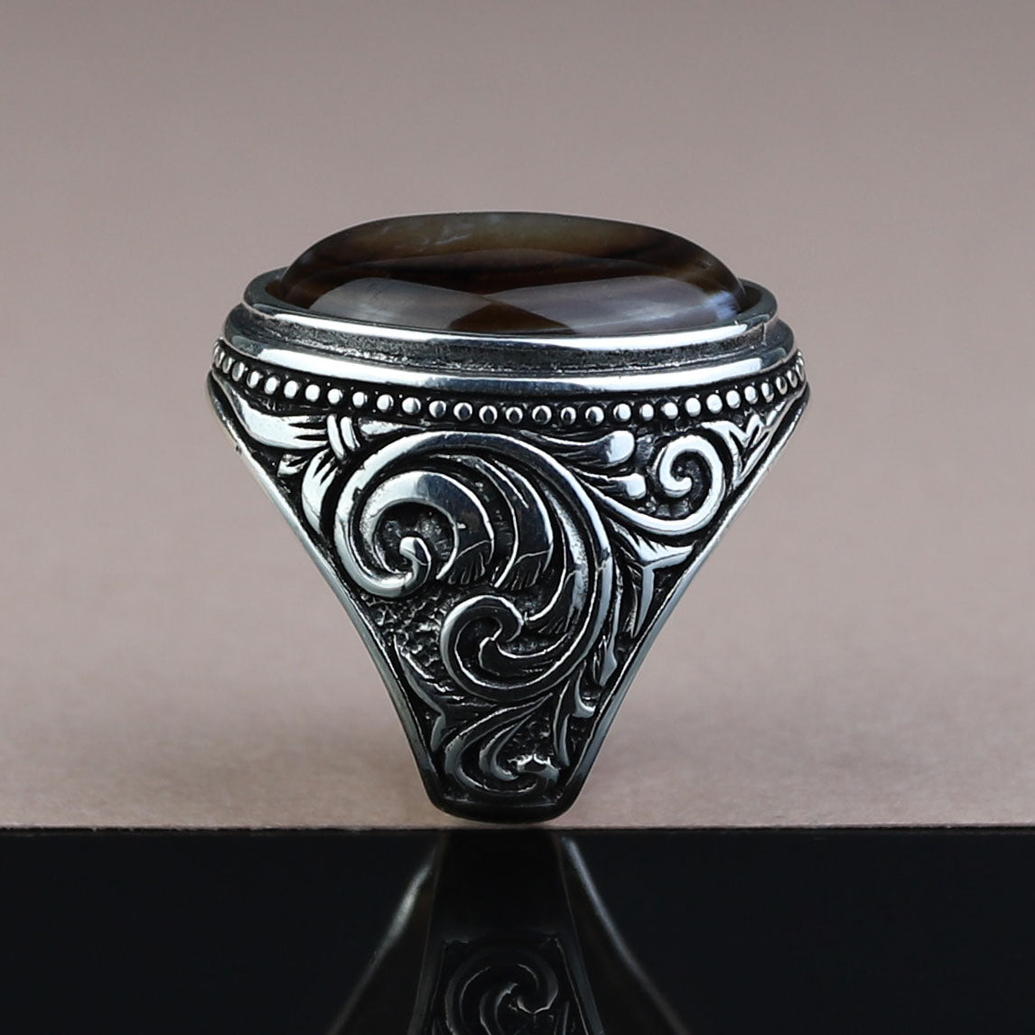 Men Handmade Engraved Tiger Eye Gemstone Ring