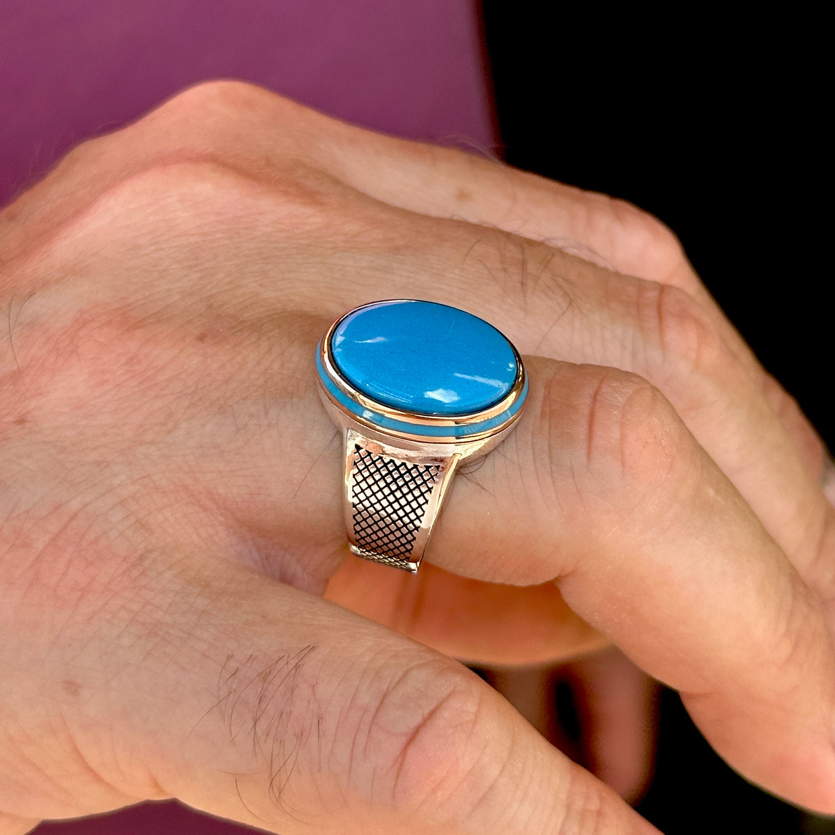 Silberner ovaler minimalistischer Herrenring mit Türkis-Edelstein