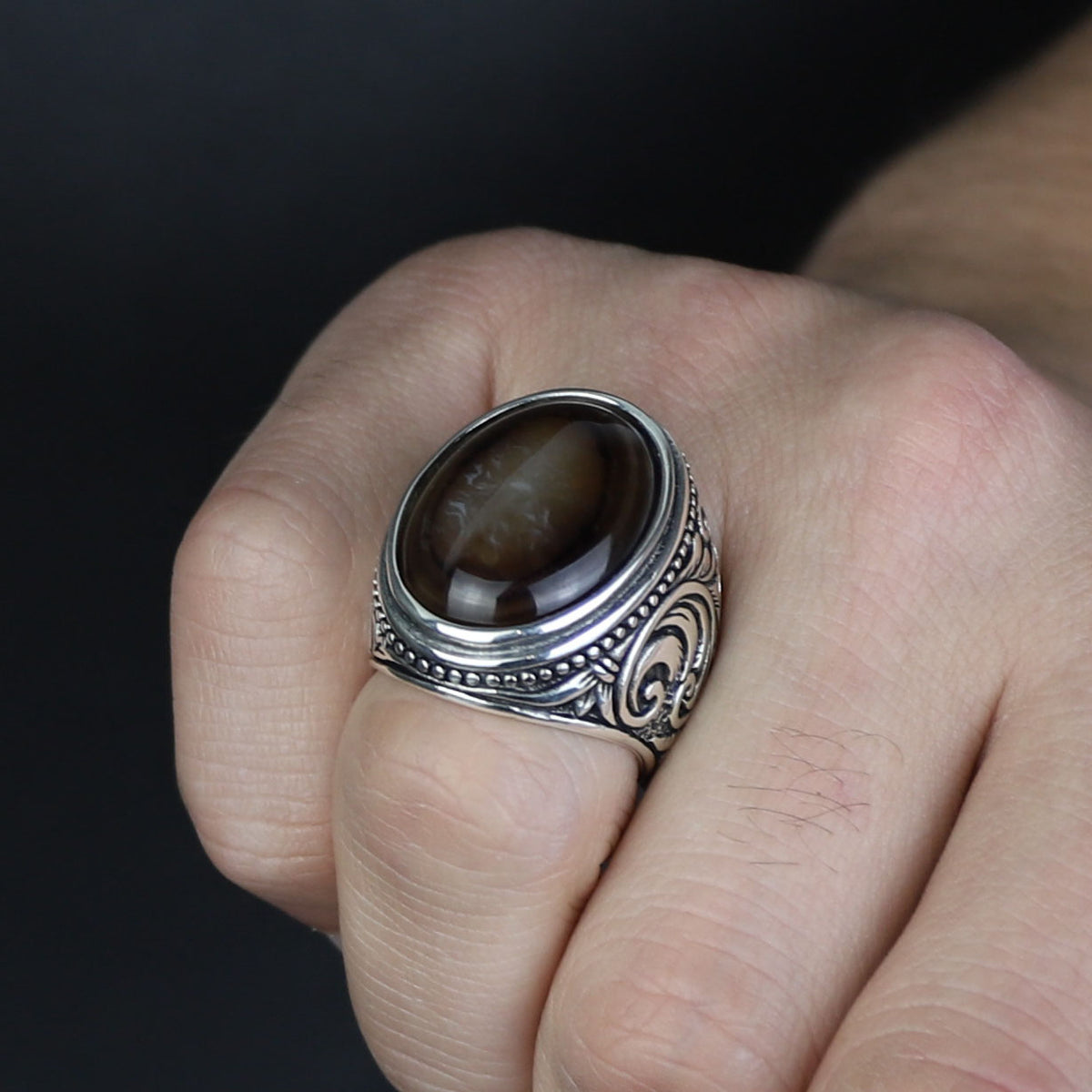 Men Handmade Engraved Tiger Eye Gemstone Ring