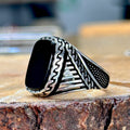 Handgemachter Silberring mit schwarzem Onyx-Edelstein für Männer