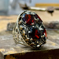 Herrenring aus Silber, handgefertigt, mit großem Granat-Edelstein, einzigartiger Herrenring