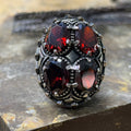 Herrenring aus Silber, handgefertigt, mit großem Granat-Edelstein, einzigartiger Herrenring