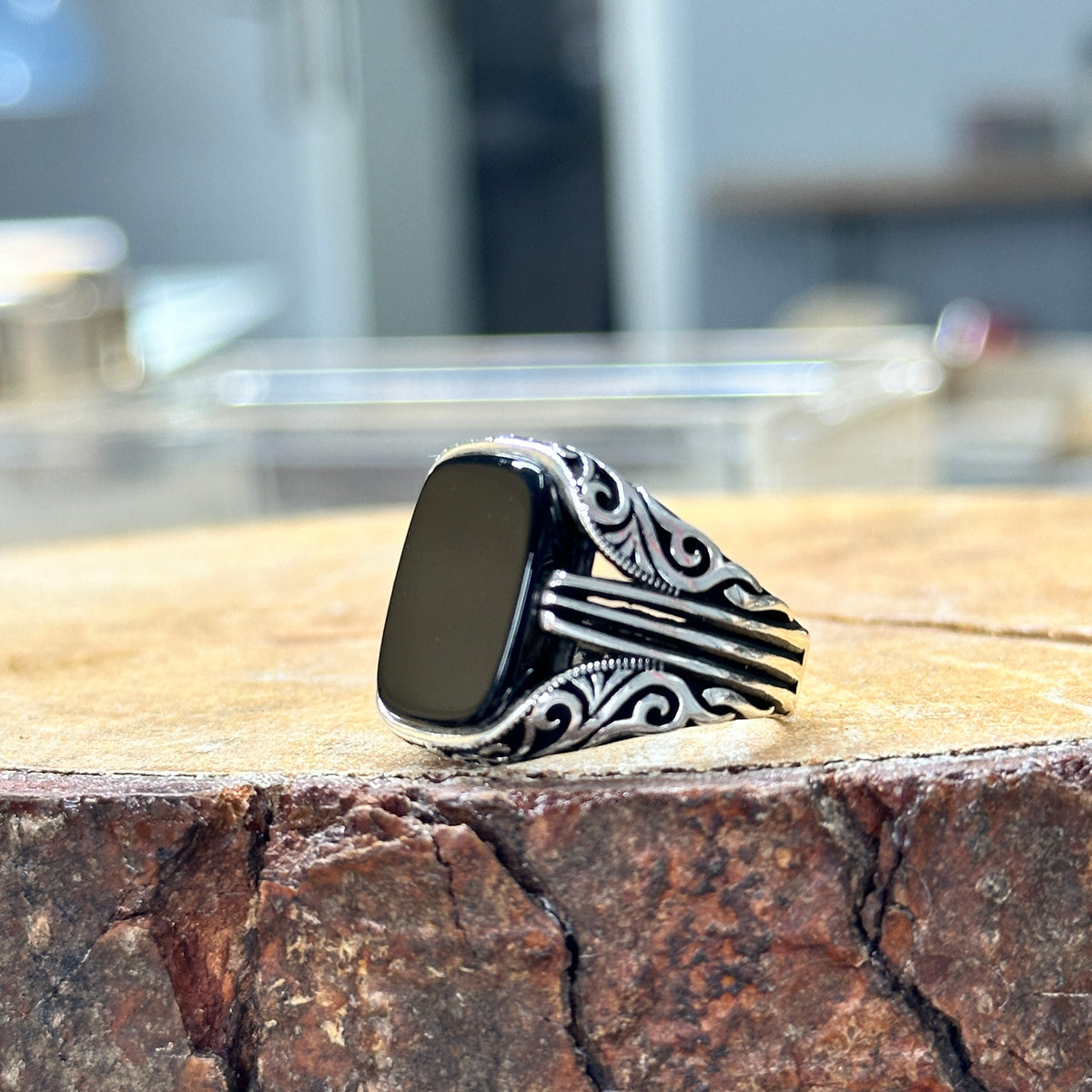 Anillo de hombre con piedra preciosa de ónix y plata cuadrada para hombre