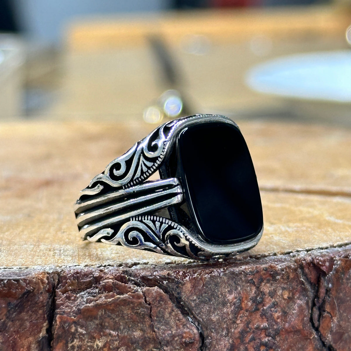 Anillo de hombre con piedra preciosa de ónix y plata cuadrada para hombre