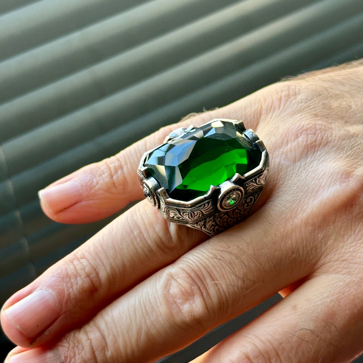 Men Silver Large Green Zircon Emerald Gemstone Ring