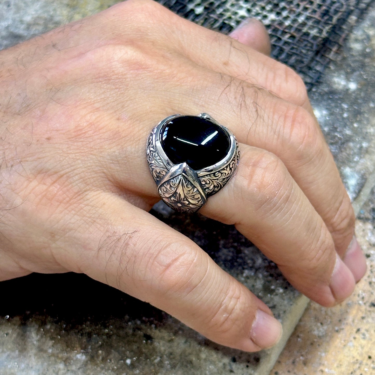 Men Silver Engraved Black Onyx Gemstone Handmade Ring