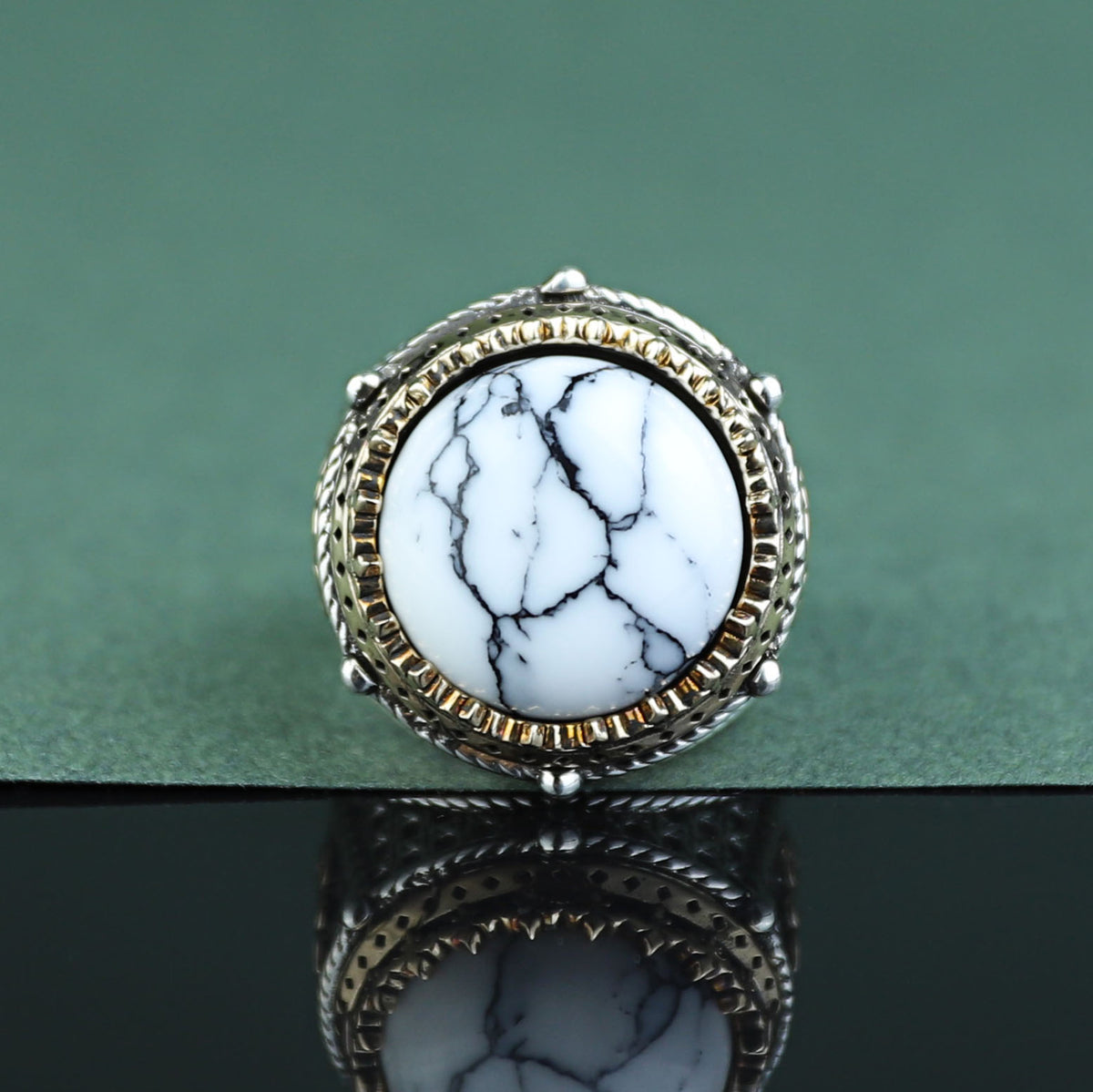 925 Sterling Silver Round Buffalo Turquoise Ottoman Style Ring