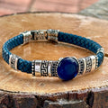 Herrenarmband aus Silber, Saphir und blauem Leder