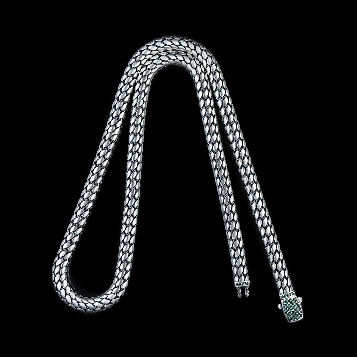 Men Handmade Popcorn Snake Emerald Gemstone Chain Necklace