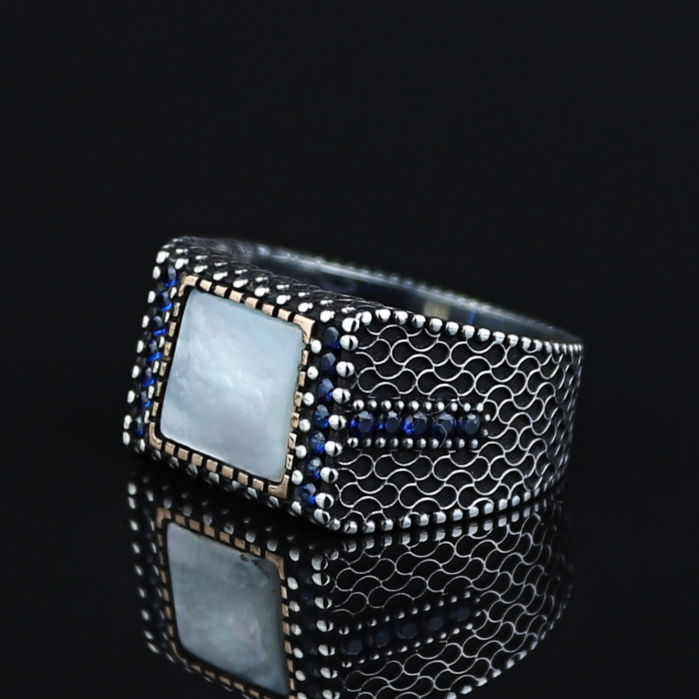 925 Sterling Silver Square Mother Of Pearl Gemstone Signet Ring