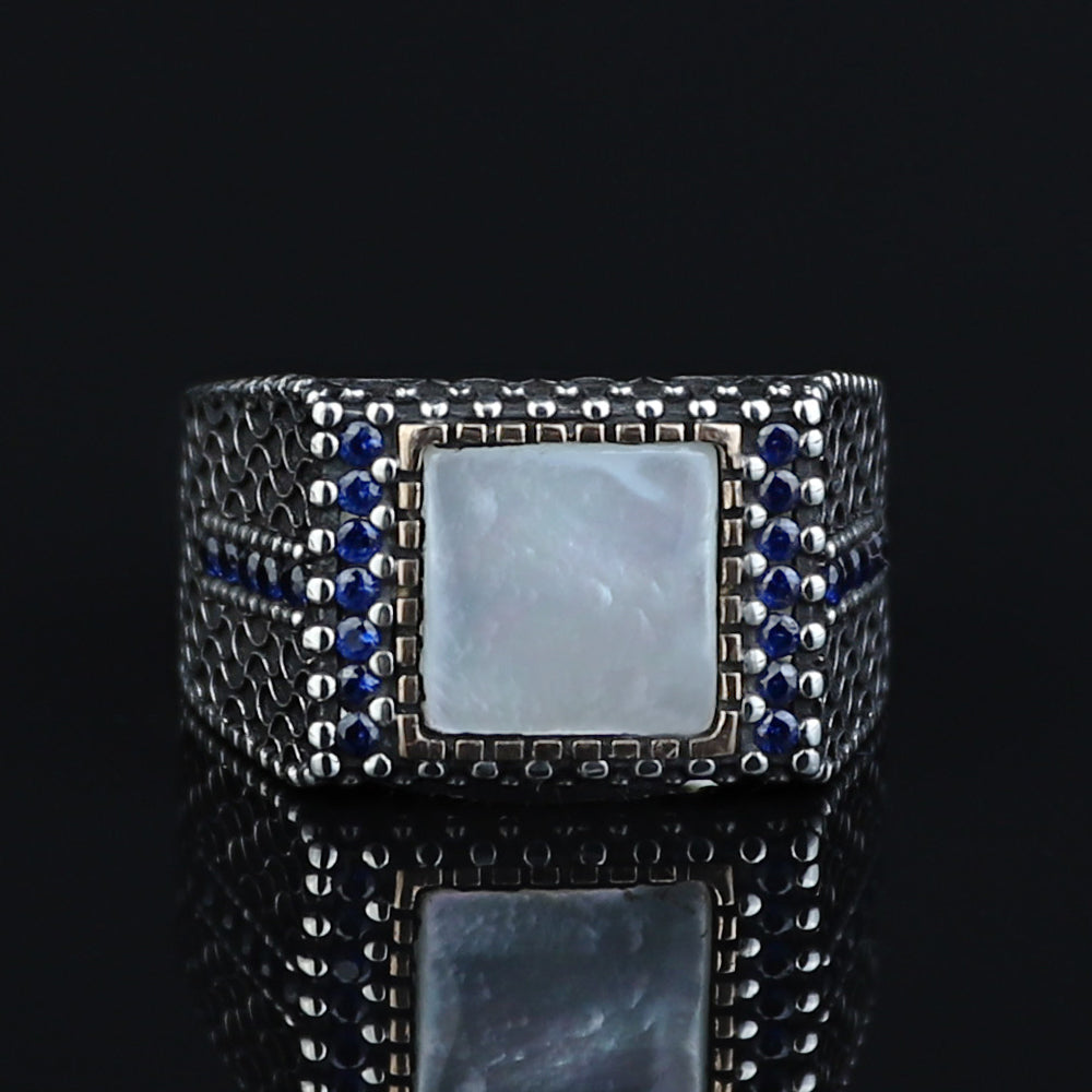 925 Sterling Silver Square Mother Of Pearl Gemstone Signet Ring