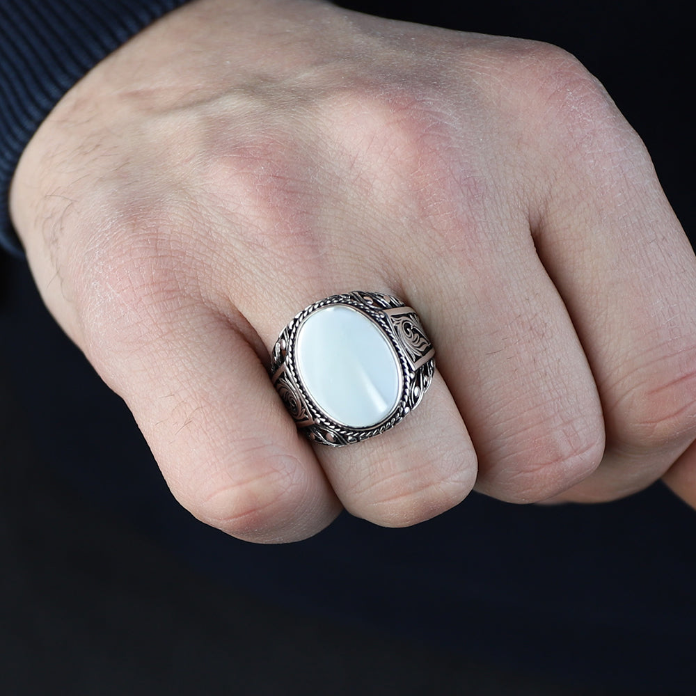 925 Men Sterling Silver Mother Of Pearl Gemstone Signet Ring